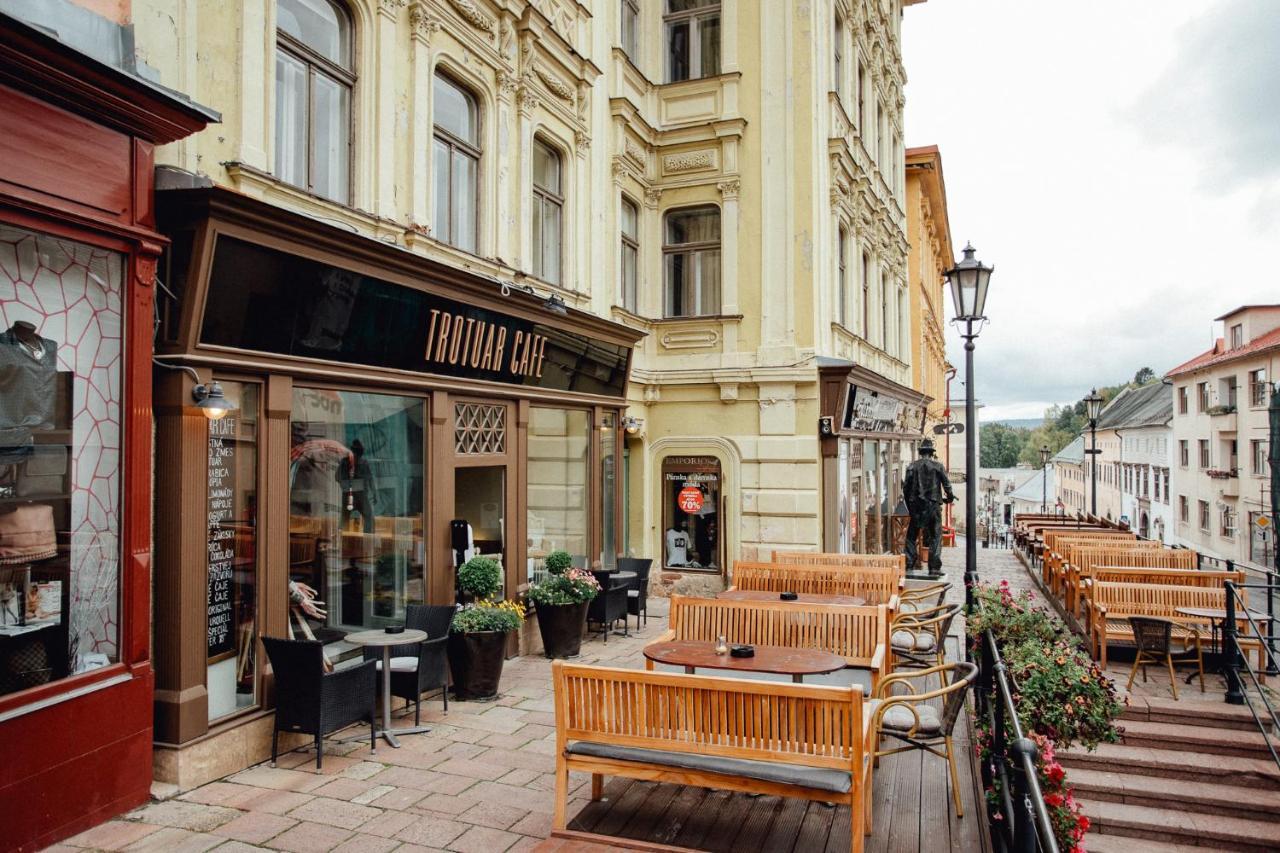 Boutique Apartments Банска-Штьявница Экстерьер фото