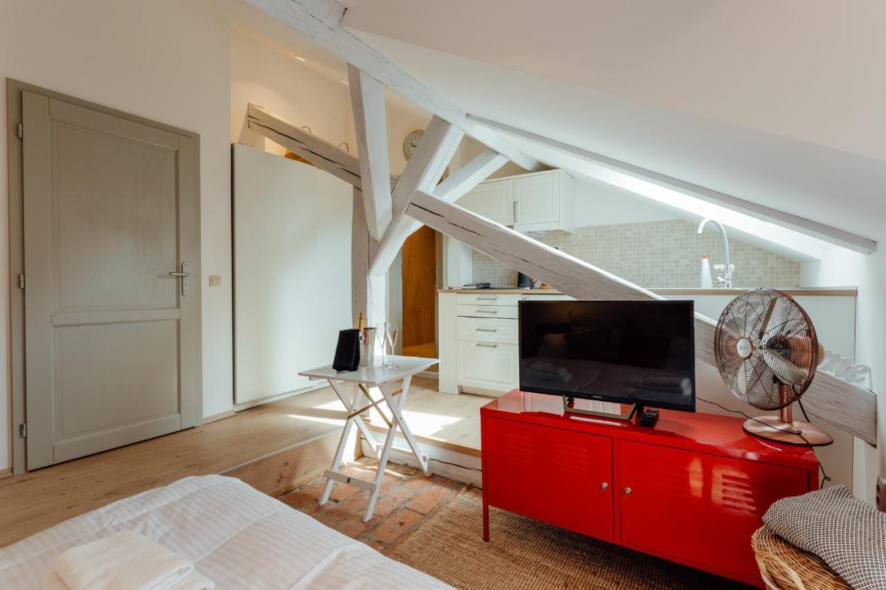 Boutique Apartments Банска-Штьявница Экстерьер фото